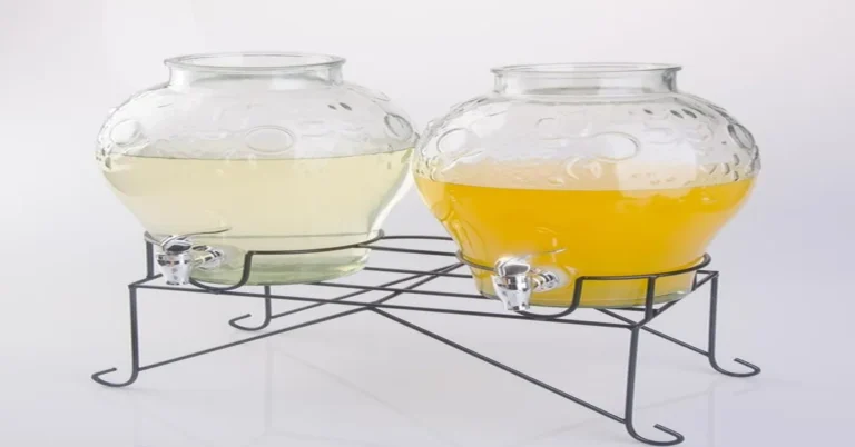 Quarts to Gallons